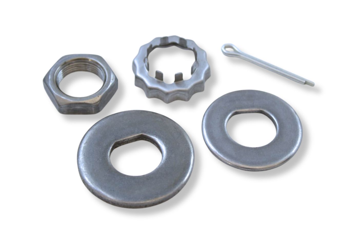 HRK5 | Highway Ready Keeper Kit Uses (1) 32402U OR (1) 33509, Includes (1) 32414, (1) 32418 (1) 32415, 2.5K,3.7K,4.2K,5.2K,6K,7K, Axle, 13/16"D Style Spindle, Marine